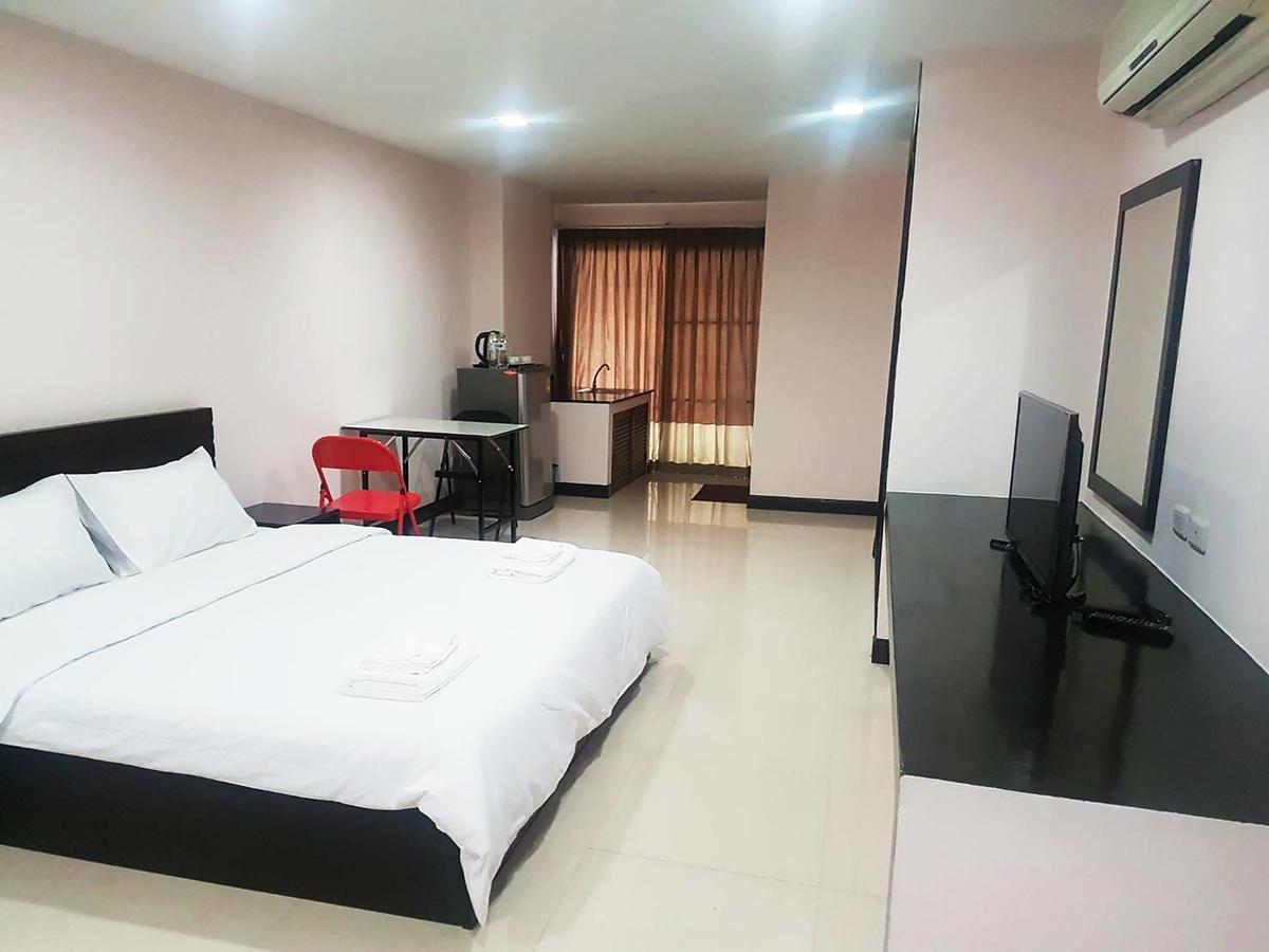 Mok Mek 72 Hotel Bangkok Exterior photo